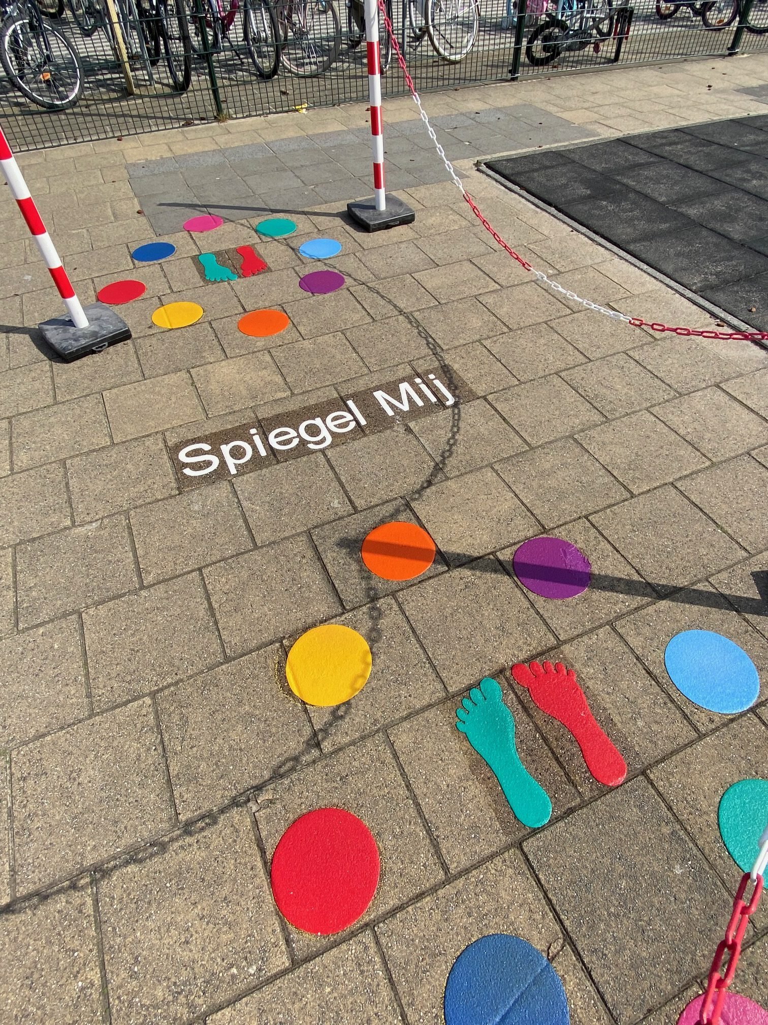Schoolplein spellen in thermoplast in Roermond