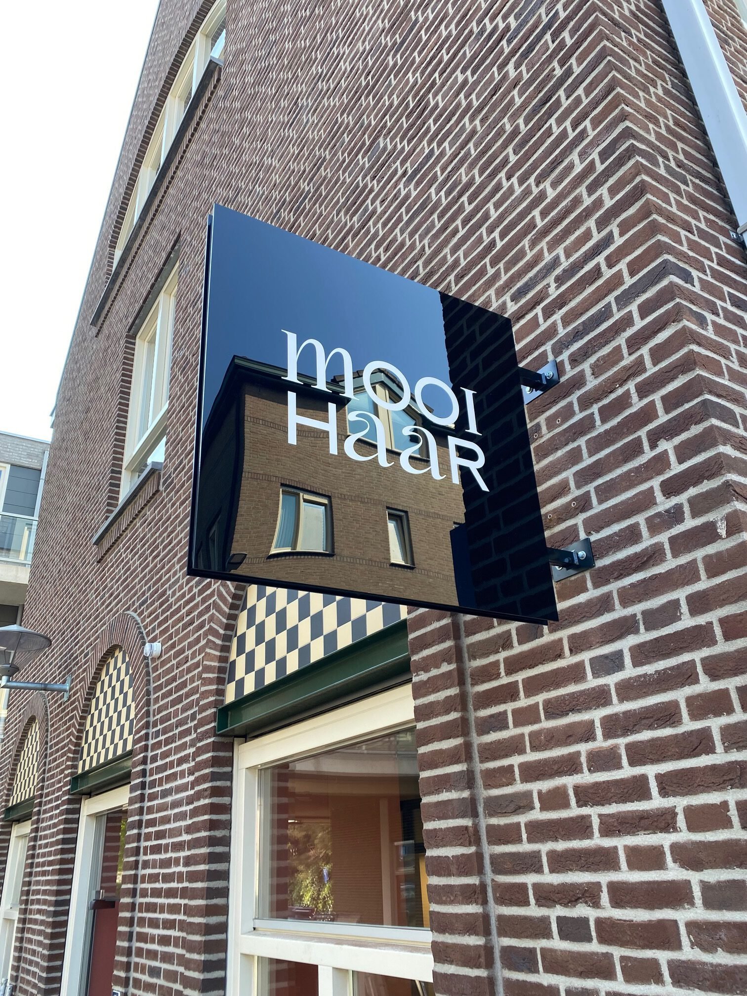 Reclame uithangbord gevelreclame bord in Horst