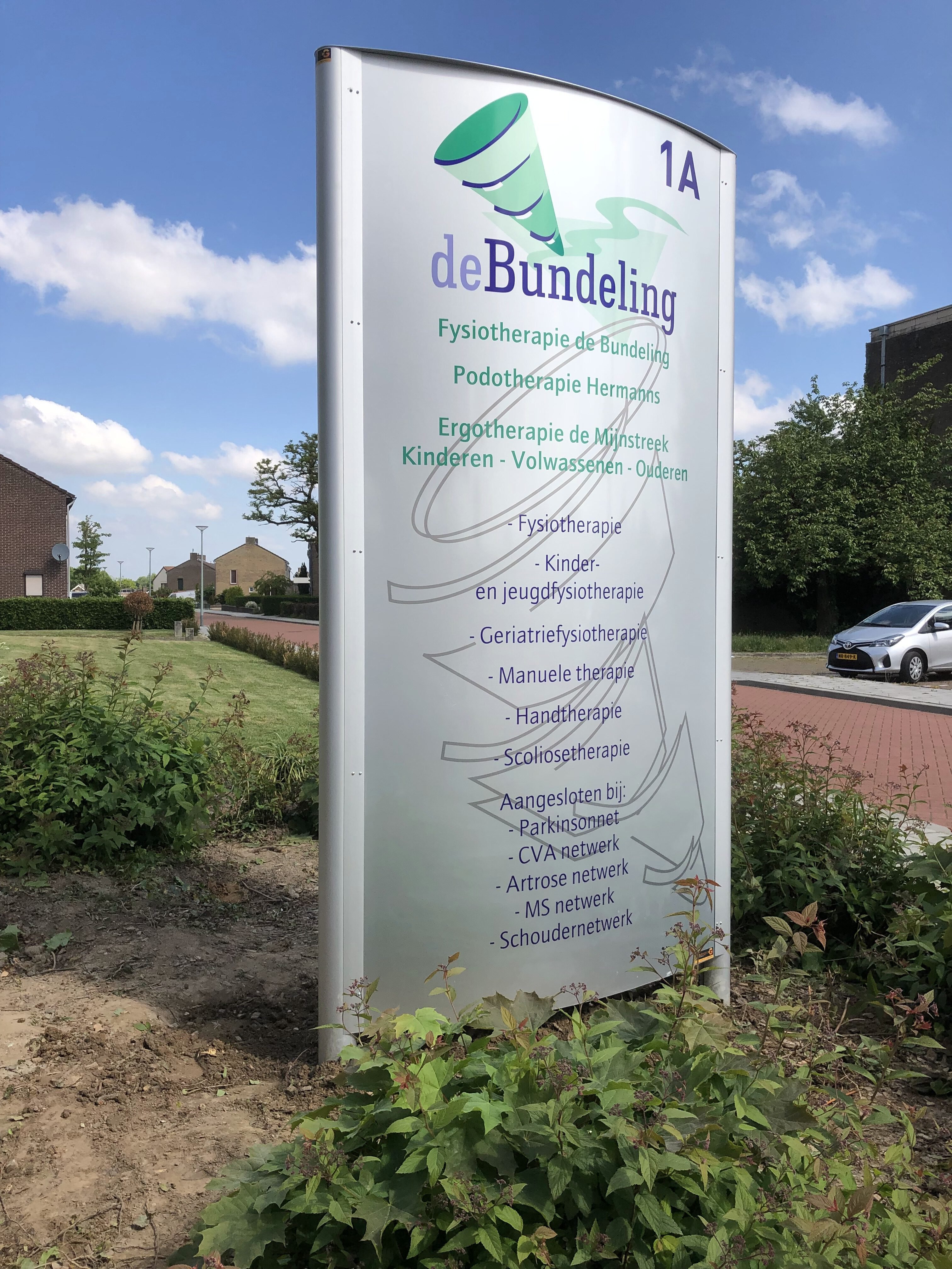 reclamezuil tuinbord bedrijfsnaambord aluminium in brunssum hoensbroek en kerkrade