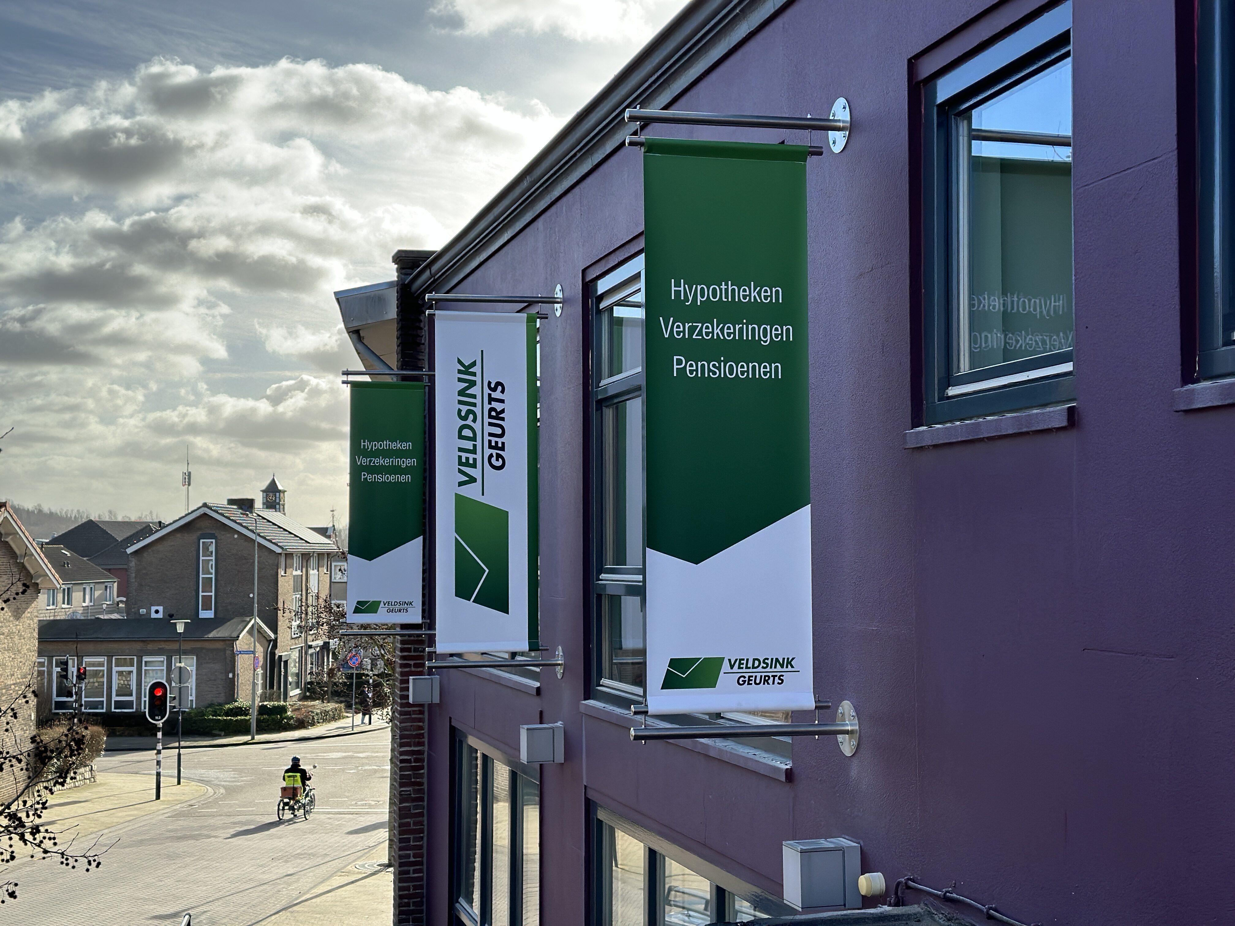 gevelreclame en reclamebanners in heerlen hoensbroek limburg en maastricht